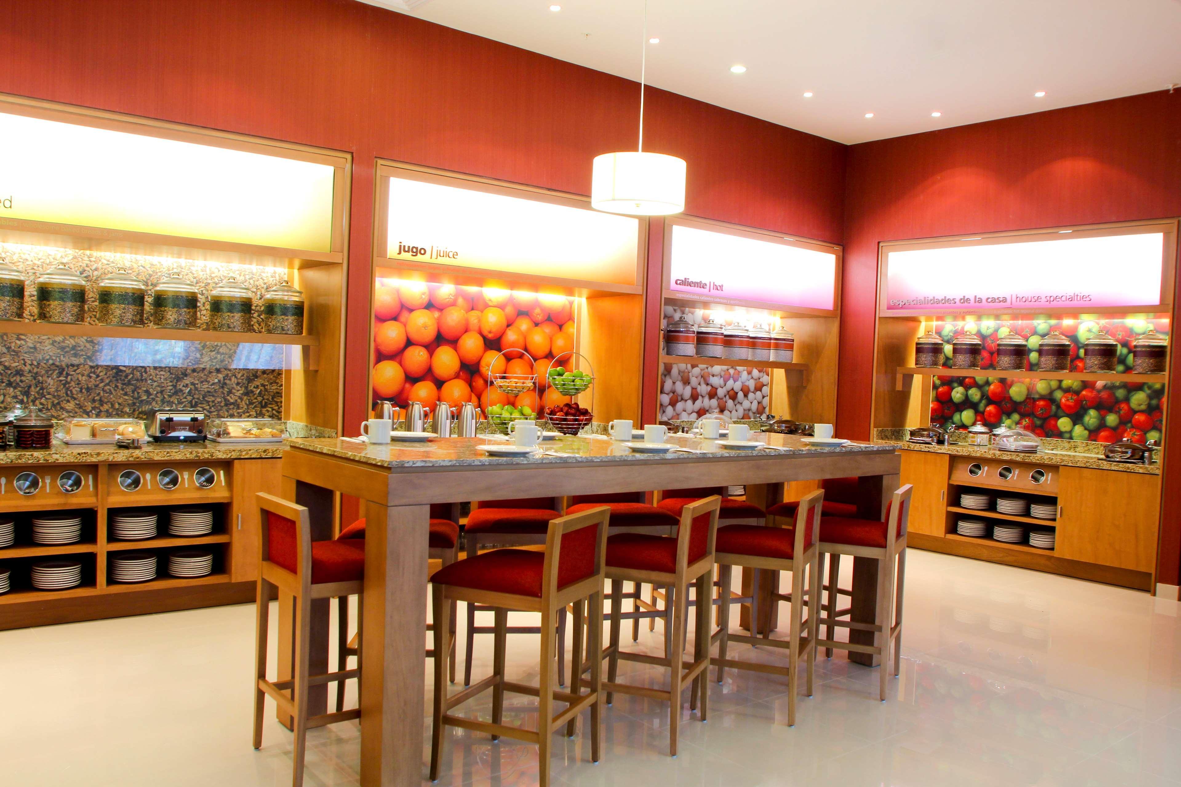 Hampton By Hilton Expo Hotel Guadalajara